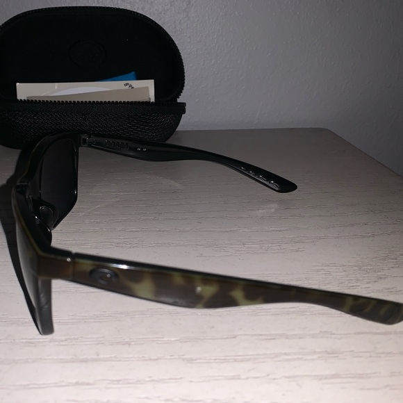 Costa Del Mar Women's Anaa Rectangular Sunglasses - Picture 2 of 5